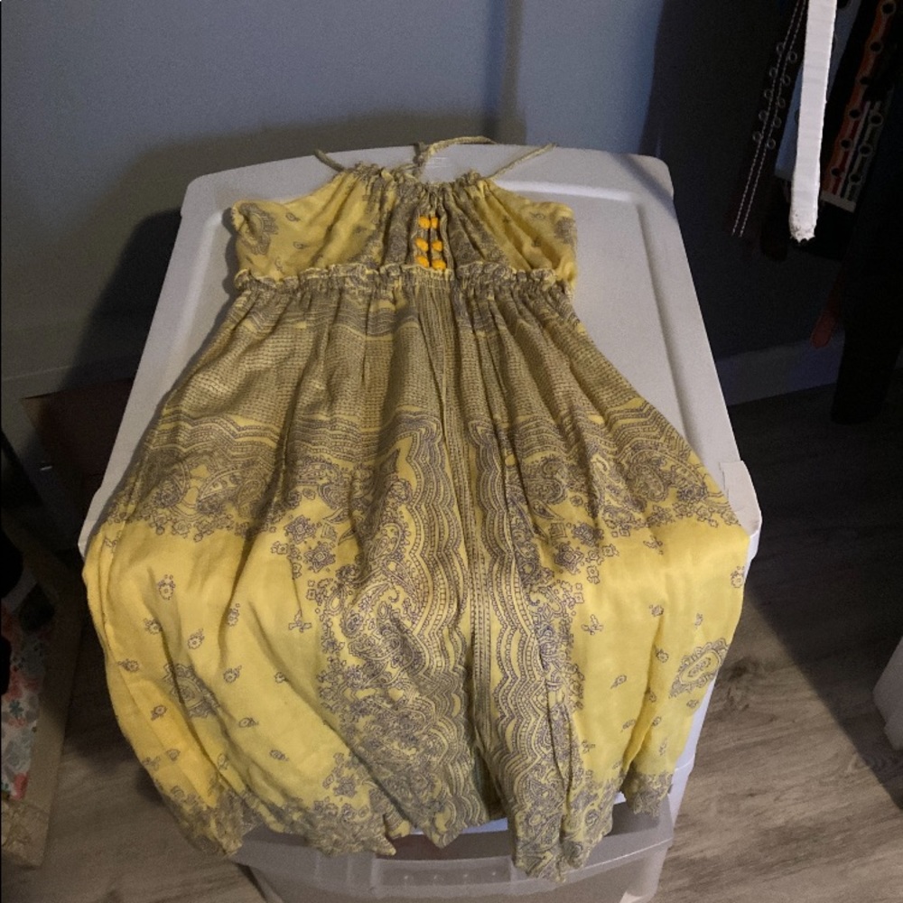 Yellow dress